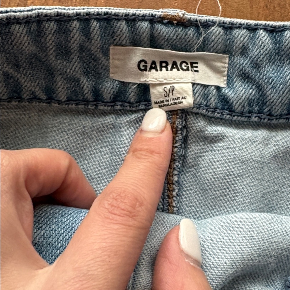 Garage Woman’s Size S Blue Button-Down Mini Skirt - Picture 2 of 7